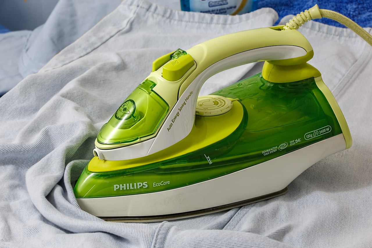 ironing, press, clothing-403074.jpg